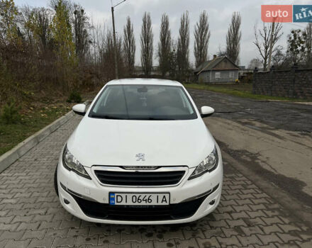 Белый Пежо 308, объемом двигателя 1.56 л и пробегом 283 тыс. км за 11899 $, фото 4 на Automoto.ua