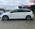 Белый Пежо 308, объемом двигателя 1.56 л и пробегом 265 тыс. км за 11000 $, фото 4 на Automoto.ua
