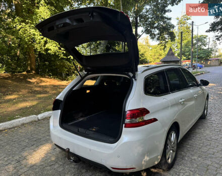 Белый Пежо 308, объемом двигателя 1.56 л и пробегом 172 тыс. км за 10550 $, фото 15 на Automoto.ua