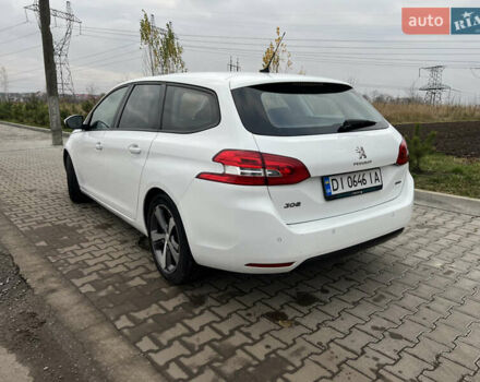 Белый Пежо 308, объемом двигателя 1.56 л и пробегом 283 тыс. км за 11899 $, фото 9 на Automoto.ua
