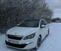 Белый Пежо 308, объемом двигателя 1.6 л и пробегом 185 тыс. км за 7500 $, фото 2 на Automoto.ua