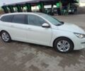 Белый Пежо 308, объемом двигателя 1.6 л и пробегом 250 тыс. км за 8600 $, фото 3 на Automoto.ua