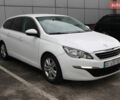 Белый Пежо 308, объемом двигателя 1.56 л и пробегом 305 тыс. км за 6200 $, фото 1 на Automoto.ua