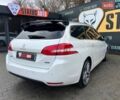Белый Пежо 308, объемом двигателя 1.56 л и пробегом 265 тыс. км за 11000 $, фото 6 на Automoto.ua