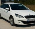 Белый Пежо 308, объемом двигателя 1.56 л и пробегом 328 тыс. км за 6500 $, фото 1 на Automoto.ua