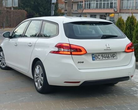 Білий Пежо 308, об'ємом двигуна 1.6 л та пробігом 280 тис. км за 7100 $, фото 3 на Automoto.ua
