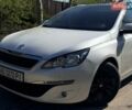 Белый Пежо 308, объемом двигателя 1.6 л и пробегом 239 тыс. км за 8100 $, фото 1 на Automoto.ua