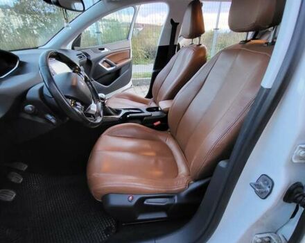 Белый Пежо 308, объемом двигателя 1.56 л и пробегом 266 тыс. км за 9100 $, фото 22 на Automoto.ua