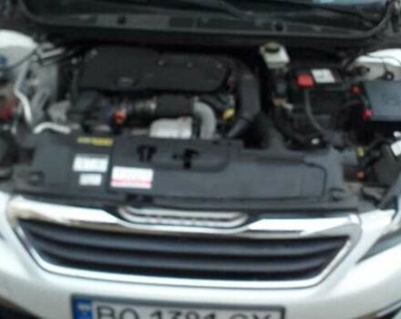 Белый Пежо 308, объемом двигателя 1.56 л и пробегом 216 тыс. км за 9600 $, фото 10 на Automoto.ua