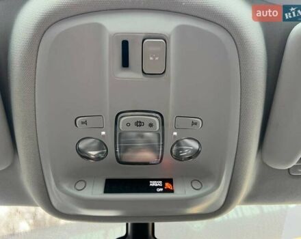 Белый Пежо 308, объемом двигателя 1.56 л и пробегом 265 тыс. км за 11000 $, фото 25 на Automoto.ua