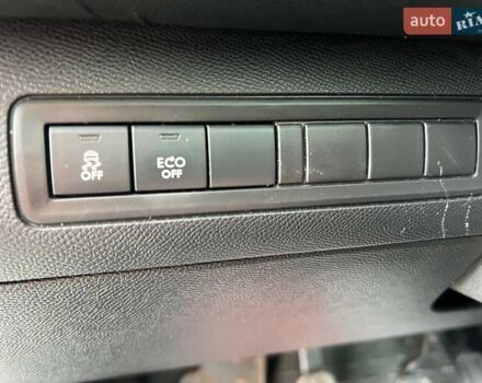 Белый Пежо 308, объемом двигателя 1.56 л и пробегом 265 тыс. км за 11000 $, фото 15 на Automoto.ua