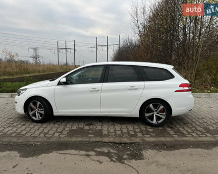 Белый Пежо 308, объемом двигателя 1.56 л и пробегом 283 тыс. км за 11899 $, фото 10 на Automoto.ua