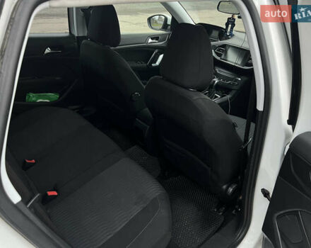 Белый Пежо 308, объемом двигателя 1.56 л и пробегом 283 тыс. км за 11899 $, фото 17 на Automoto.ua