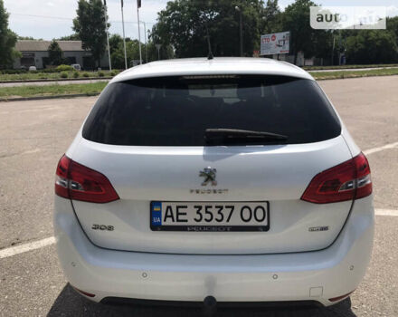 Білий Пежо 308, об'ємом двигуна 1.6 л та пробігом 218 тис. км за 9500 $, фото 12 на Automoto.ua