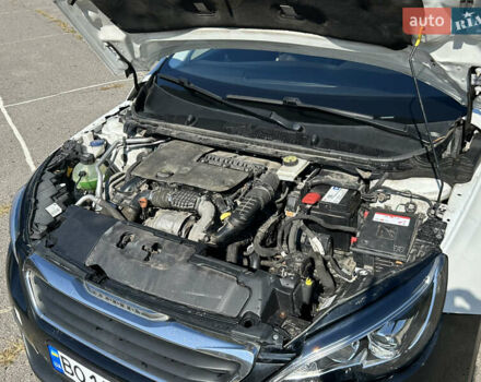 Білий Пежо 308, об'ємом двигуна 1.6 л та пробігом 240 тис. км за 6300 $, фото 9 на Automoto.ua