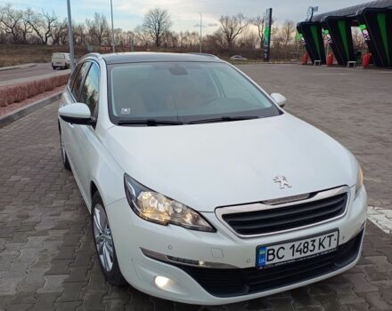 Белый Пежо 308, объемом двигателя 1.6 л и пробегом 250 тыс. км за 8600 $, фото 2 на Automoto.ua
