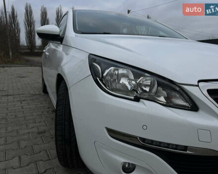 Белый Пежо 308, объемом двигателя 1.56 л и пробегом 283 тыс. км за 11899 $, фото 15 на Automoto.ua
