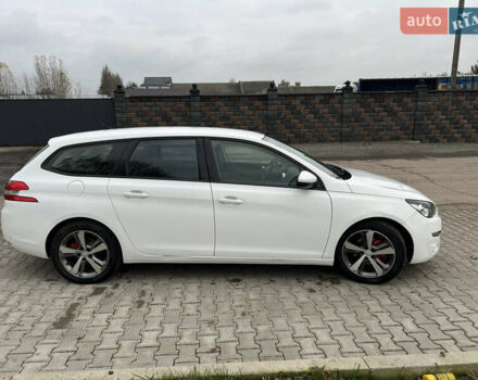 Белый Пежо 308, объемом двигателя 1.56 л и пробегом 283 тыс. км за 11899 $, фото 6 на Automoto.ua