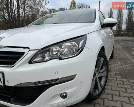 Белый Пежо 308, объемом двигателя 1.56 л и пробегом 283 тыс. км за 11899 $, фото 14 на Automoto.ua