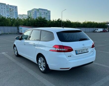 Белый Пежо 308, объемом двигателя 1.6 л и пробегом 350 тыс. км за 7200 $, фото 3 на Automoto.ua