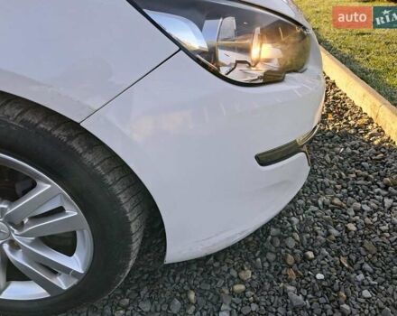 Білий Пежо 308, об'ємом двигуна 1.56 л та пробігом 280 тис. км за 6600 $, фото 10 на Automoto.ua