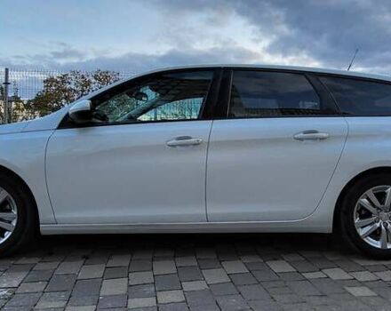 Белый Пежо 308, объемом двигателя 1.56 л и пробегом 266 тыс. км за 9100 $, фото 2 на Automoto.ua