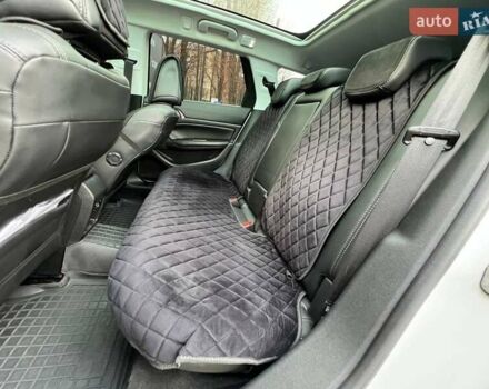 Белый Пежо 308, объемом двигателя 1.56 л и пробегом 265 тыс. км за 11000 $, фото 27 на Automoto.ua