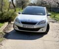 Белый Пежо 308, объемом двигателя 1.6 л и пробегом 239 тыс. км за 8100 $, фото 1 на Automoto.ua