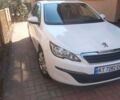 Белый Пежо 308, объемом двигателя 1.6 л и пробегом 235 тыс. км за 8300 $, фото 1 на Automoto.ua