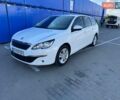 Белый Пежо 308, объемом двигателя 1.6 л и пробегом 240 тыс. км за 10400 $, фото 1 на Automoto.ua