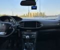 Белый Пежо 308, объемом двигателя 1.6 л и пробегом 350 тыс. км за 7200 $, фото 8 на Automoto.ua
