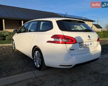 Білий Пежо 308, об'ємом двигуна 1.56 л та пробігом 280 тис. км за 6600 $, фото 4 на Automoto.ua