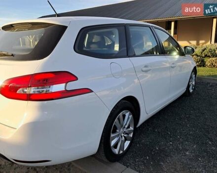 Білий Пежо 308, об'ємом двигуна 1.56 л та пробігом 280 тис. км за 6600 $, фото 6 на Automoto.ua