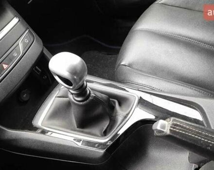 Белый Пежо 308, объемом двигателя 1.56 л и пробегом 216 тыс. км за 9600 $, фото 12 на Automoto.ua