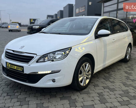 Белый Пежо 308, объемом двигателя 1.56 л и пробегом 357 тыс. км за 9200 $, фото 6 на Automoto.ua