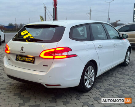 Белый Пежо 308, объемом двигателя 1.6 л и пробегом 347 тыс. км за 11790 $, фото 5 на Automoto.ua