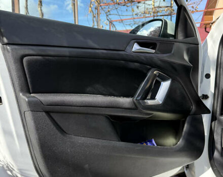 Белый Пежо 308, объемом двигателя 1.56 л и пробегом 274 тыс. км за 9400 $, фото 12 на Automoto.ua