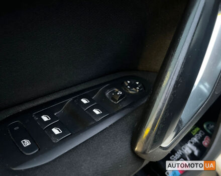 Белый Пежо 308, объемом двигателя 1.6 л и пробегом 347 тыс. км за 11790 $, фото 10 на Automoto.ua