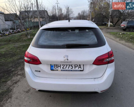 Белый Пежо 308, объемом двигателя 1.6 л и пробегом 95 тыс. км за 11500 $, фото 2 на Automoto.ua