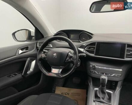 Білий Пежо 308, об'ємом двигуна 1.6 л та пробігом 258 тис. км за 9922 $, фото 10 на Automoto.ua