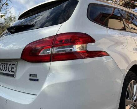 Белый Пежо 308, объемом двигателя 1.56 л и пробегом 274 тыс. км за 9400 $, фото 36 на Automoto.ua