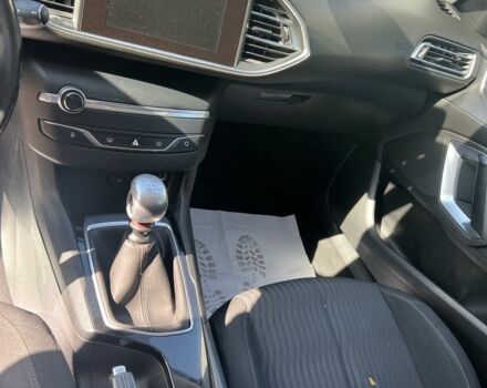 Білий Пежо 308, об'ємом двигуна 1.6 л та пробігом 250 тис. км за 6500 $, фото 4 на Automoto.ua