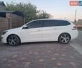 Белый Пежо 308, объемом двигателя 1.56 л и пробегом 220 тыс. км за 11000 $, фото 1 на Automoto.ua