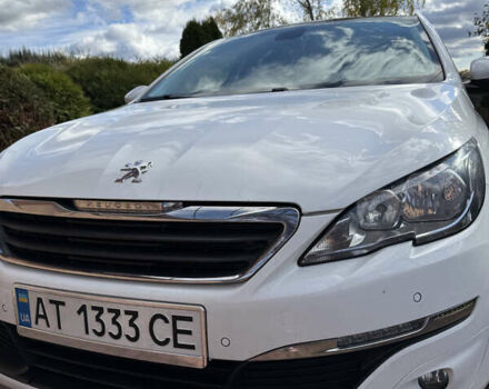 Белый Пежо 308, объемом двигателя 1.56 л и пробегом 274 тыс. км за 9400 $, фото 52 на Automoto.ua