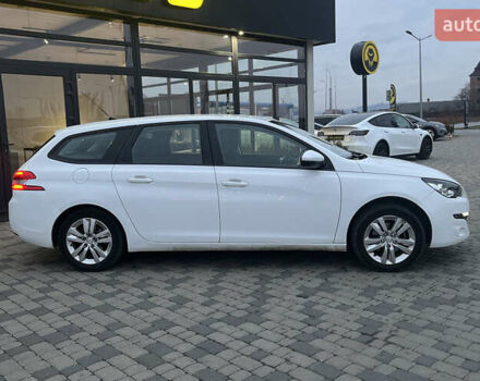 Белый Пежо 308, объемом двигателя 1.56 л и пробегом 357 тыс. км за 9200 $, фото 1 на Automoto.ua