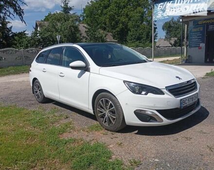 Белый Пежо 308, объемом двигателя 1.56 л и пробегом 221 тыс. км за 12000 $, фото 36 на Automoto.ua