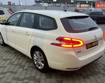 Белый Пежо 308, объемом двигателя 1.56 л и пробегом 357 тыс. км за 9200 $, фото 4 на Automoto.ua