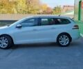 Белый Пежо 308, объемом двигателя 1.56 л и пробегом 209 тыс. км за 12000 $, фото 9 на Automoto.ua