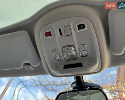 Белый Пежо 308, объемом двигателя 1.56 л и пробегом 274 тыс. км за 9400 $, фото 76 на Automoto.ua