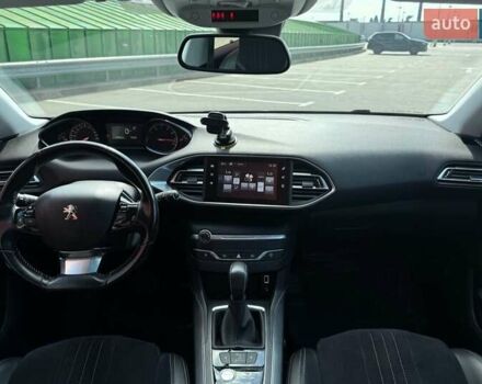 Білий Пежо 308, об'ємом двигуна 1.6 л та пробігом 128 тис. км за 11990 $, фото 12 на Automoto.ua